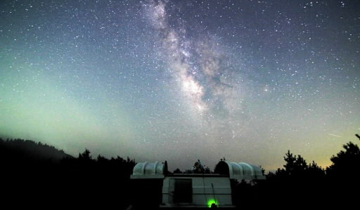 淡路島の洲本柏原山天文台